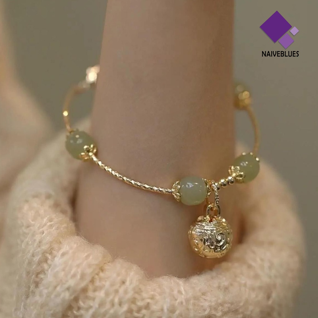 &lt; Naiveblues &gt; Wanita Gelang Vintage Manik-Manik Elegan Hias Semua Pertandingan Perhiasan Hadiah Bell Charm Imitasi