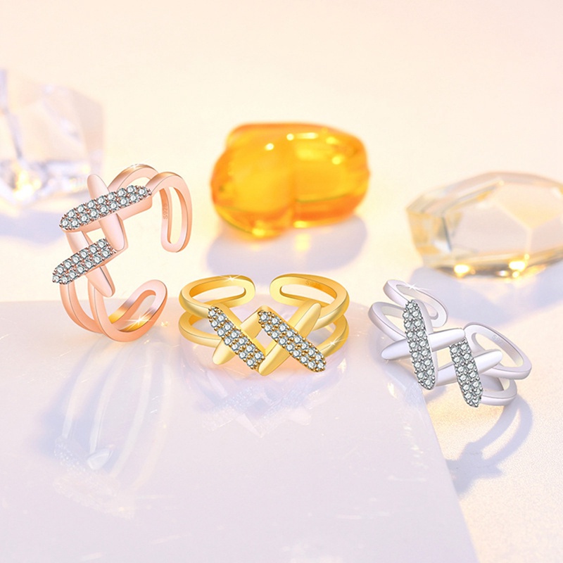 Chevron Gold Cincin Untuk Wanita Berlapis Emas 14k Gold Dainty Adjustable Rings Pointed V Knuckle Rings Open Band Sederhana Berlian Palsu Marquise Finger Ring Perhiasan Hadiah