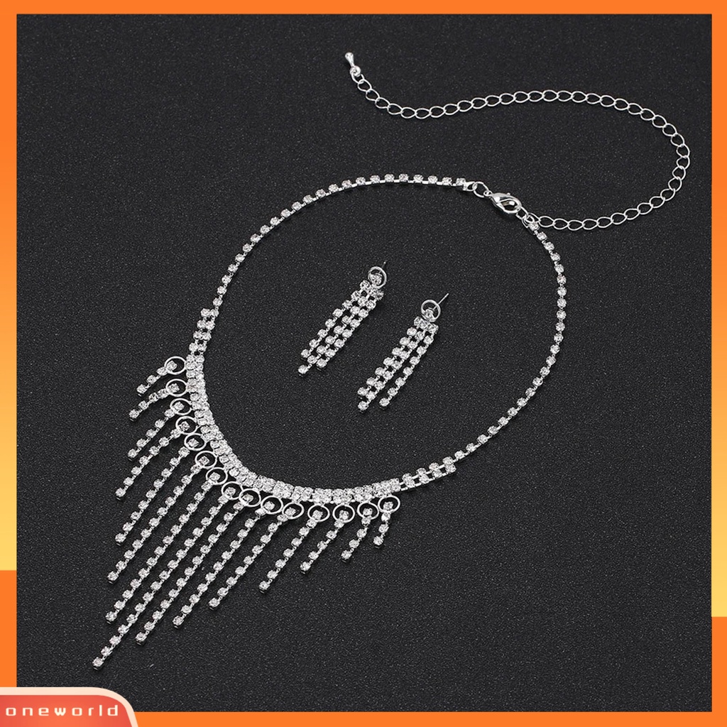 [ONE] 1set Anting Rumbai Berlian Imitasi Bertatahkan Temperamen Pengerjaan Indah Pengerjaan Tinggi Gloss Rumbai Dekorasi Shinyny Makan Berat Wanita Perhiasan Kalung Pernikahan Aksesori