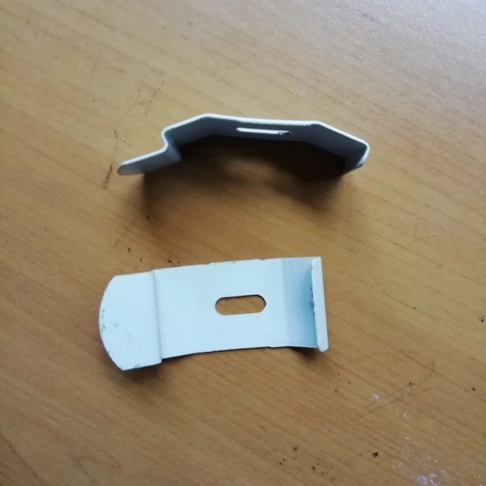 Bracket Roller Blind Tirai Gulung sharp point