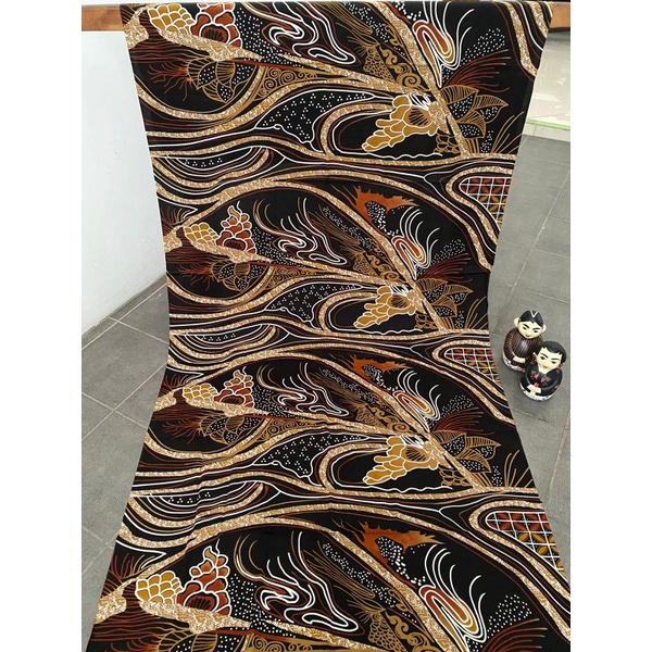 Kain Batik Kota Solo motif alusan abstrak kembang kuning