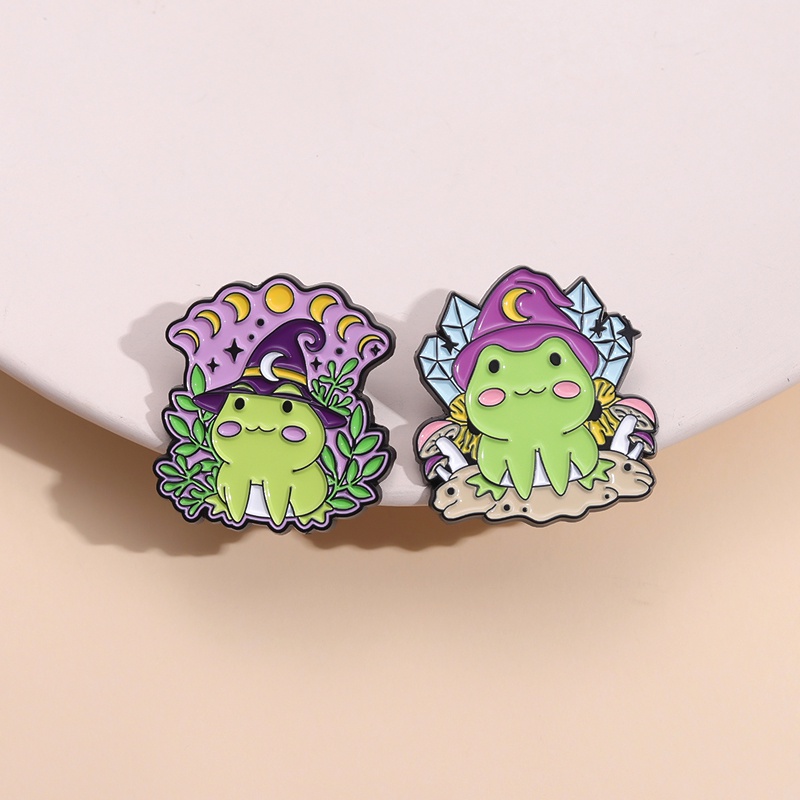 Katak Penyihir Enamel Pin Kerah Bros Kartun Hewan Lencana Hadiah Untuk Anak-Anak Teman Pakaian Bintang Bulan Topi Froggy Lucu Perhiasan