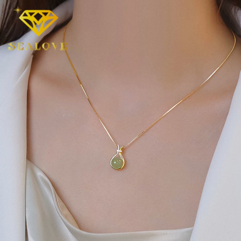 Kalung Titanium Wanita Giok Hetian Tas Keberuntungan Emas 18K Anti Karat Aesthetic Cantik Fashion Aksesoris Perhiasan