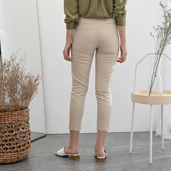 Ms Daisy Mia Basic Cropped Pants