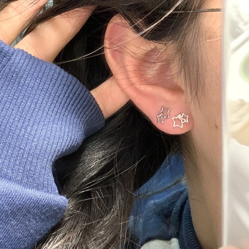 Kami Bunga Indah s925 Perak Kecil Berongga Ganda Bintang Stud Anting-Anting Untuk Wanita Gadis Korea Lucu Anting-Anting Pakaian Sehari-Hari Pick Gratis Telinga Perhiasan Hadiah