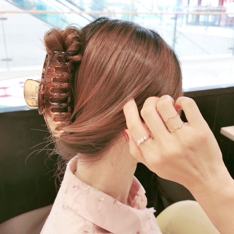 [Ditampilkan] Gadis Korea Rambut Tetap Klip/Musim Panas Wanita Ekstra Besar Hair Claw Clip/Jepit Rambut Kasual Mode Sederhana/Temperamen Hiu Klip Aksesoris Rambut/