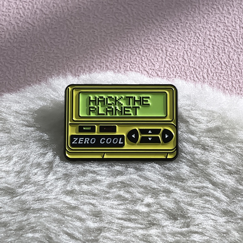 Hack The Planet Pager Bros Pin Retro Game Bros Lencana Keren Ransel Perhiasan Hadiah