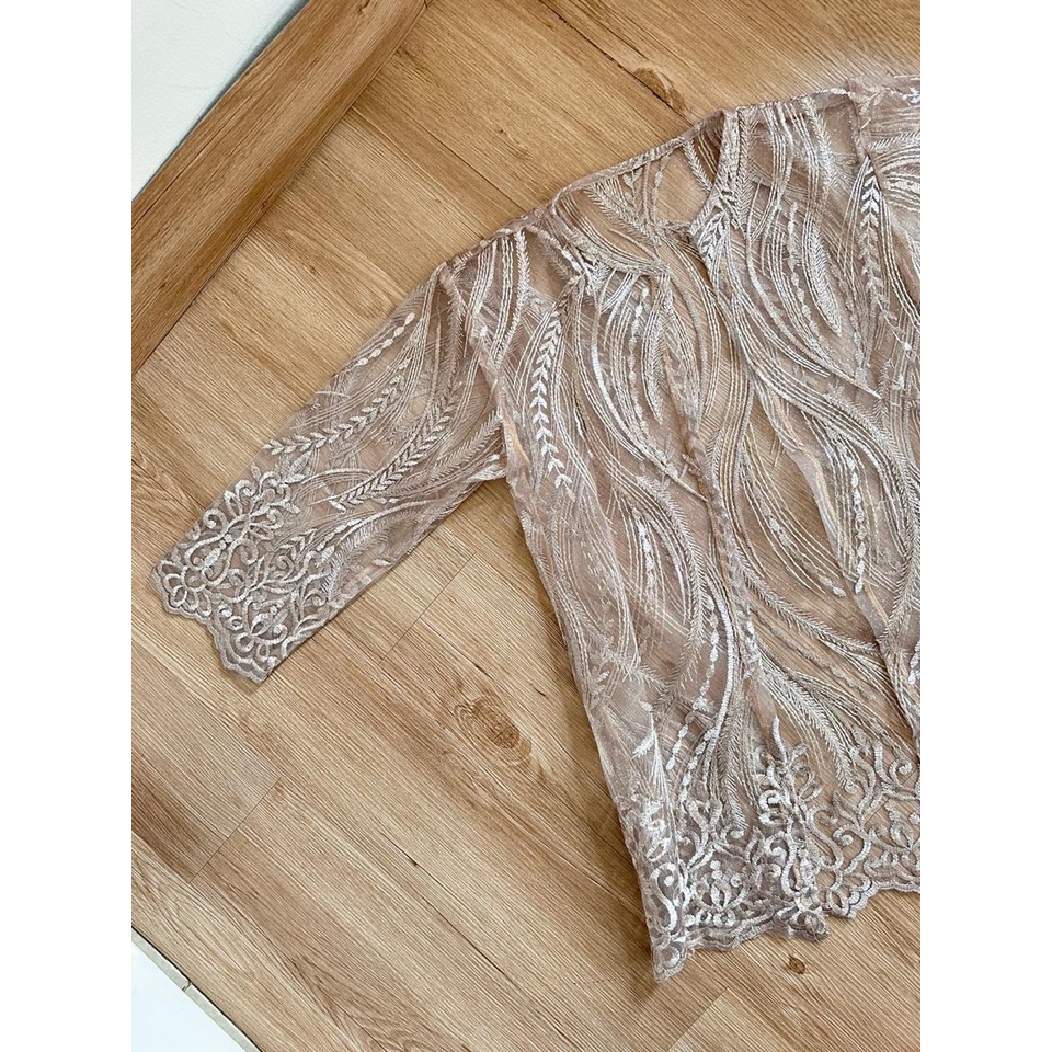 OUTER PEREMPUAN // MILLY OUTER