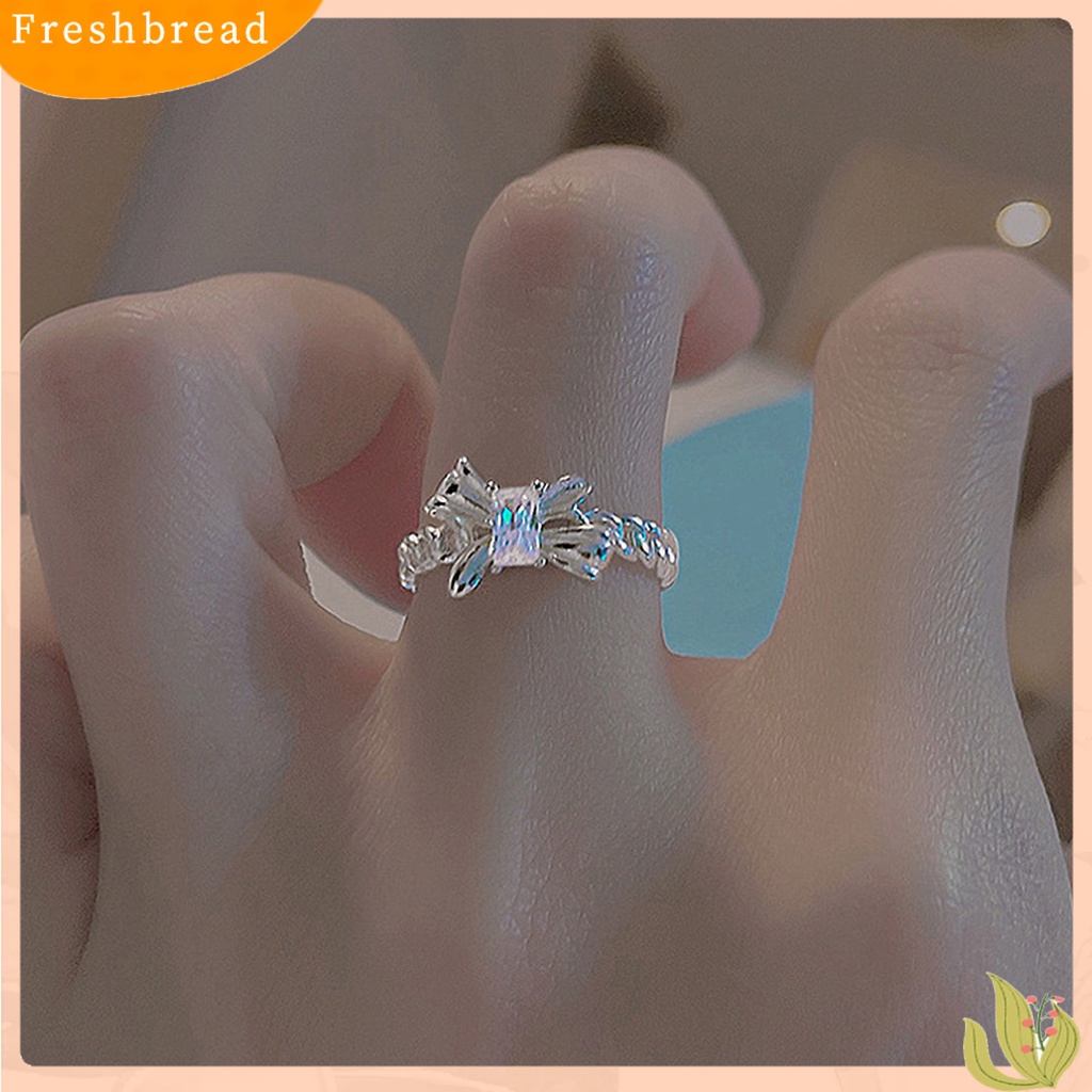 &lt; Freshbread &gt; Cincin Fashion Berlubang Hias Zirkon Bentuk Kupu-Kupu Adjustable Geometris Hias Aksesori Lady Jari Telunjuk Open Ring Untuk Kehidupan Sehari-Hari