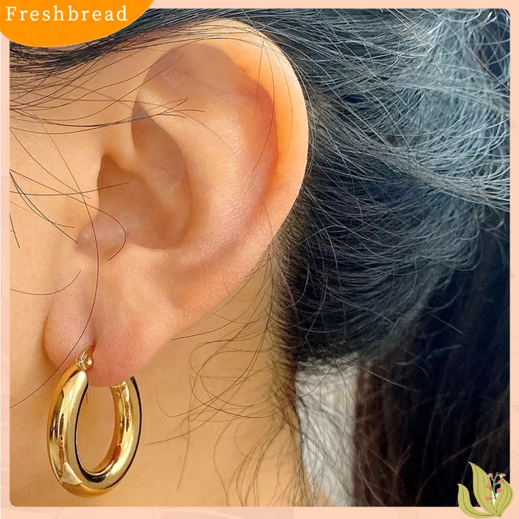 &lt; Freshbread &gt; 1pasang Anting Hoop Wanita Bulat Menebal Berlebihan Semua Pertandingan Padat Punk Anting Perhiasan Aksesoris