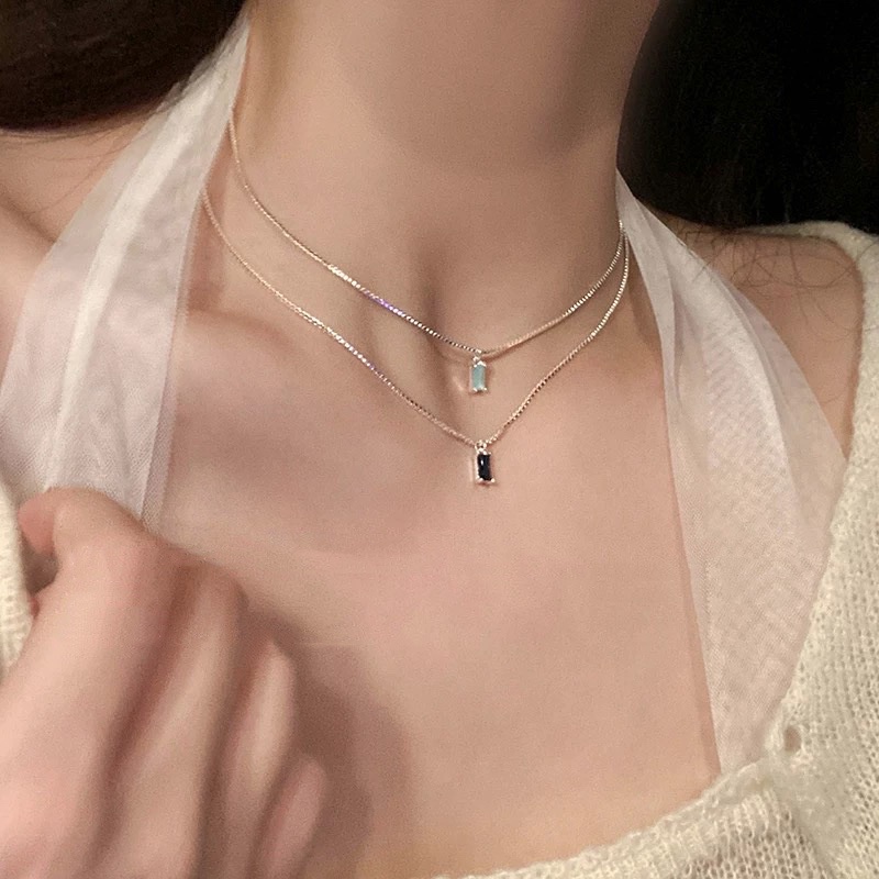 Ahellogirl Kalung Tumpuk Berlian Persegi Biru Gaya Korea Warna Sederhana Zirkon Rantai Klavikula