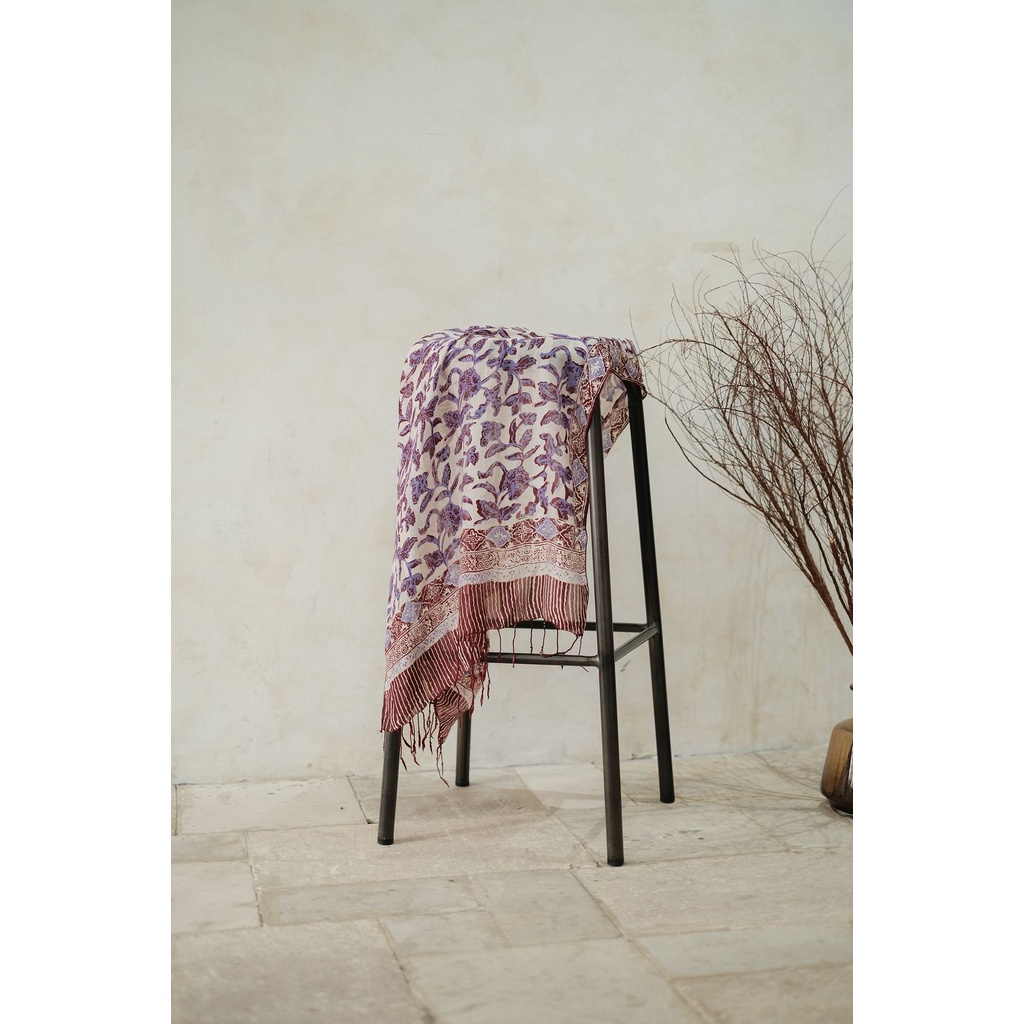 RATU - Syal Batik Sutra Purple 03