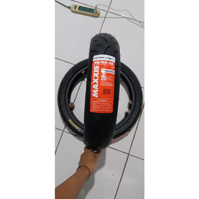 Ban motor matic Maxxis Victra 90 80 14 mio beat vario lexi Tubeless