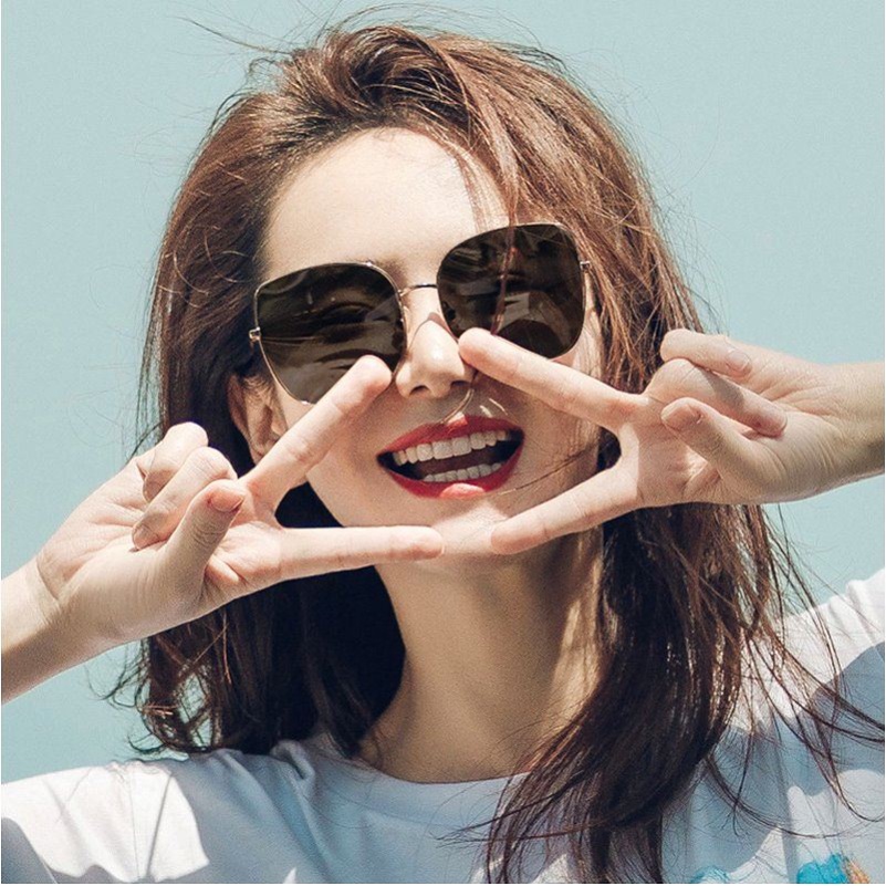 We Flower Chic Retro Emas Logam Persegi Over Sized Sunglasses Untuk Wanita Pria Elegan Perlindungan UV400 Kacamata Matahari Luar Ruangan Fashion Anti Radiasi Eyewear