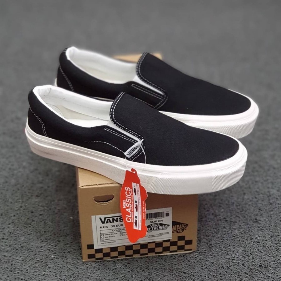 Sepatu Vans Slip On Moma Black Premium / Vans Moma Terlaris /Vans Moma Waffle DT / Vans Slip On Moma Hitam