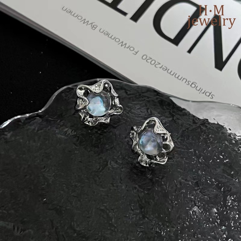 S925 Perak2023Baru Trendi Tidak Teratur Moonstone Renda Anting Pejantan Retro Elegan Bermutu Tinggi Anting-Anting