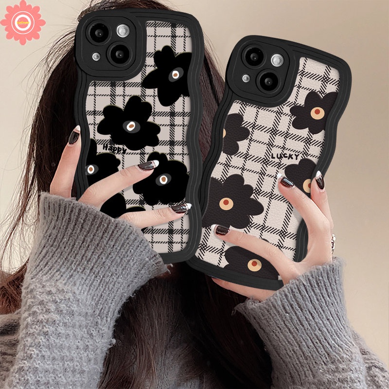 Checkered Retro Black Flowers Cover for Infinix Hot 8 10s 11s 9 10 20 20s 12i 10Lite 12 Pro Hot 11 9 12 10 Play Smart 4 6 5 Plus Note 12 G96 10 Pro Soft Wavy Edge TPu Case