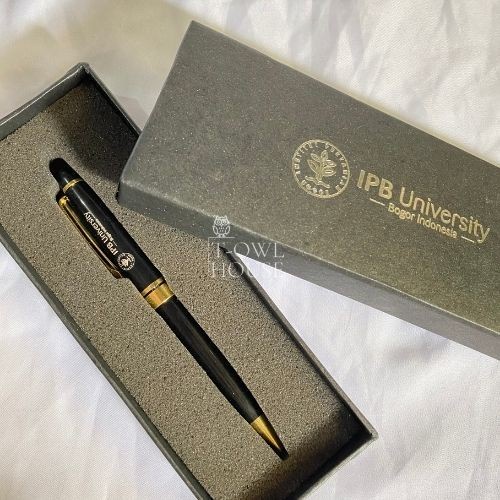 

Personalized Bolpoint / Bolpoint Laser Grafir / Bolpoint Custom Nama - Hardcover