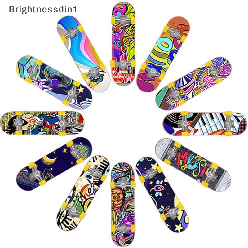 [Brightnessdin1] 1pc Cute Kids Anak Mini Fingerboard Skate Kost Hadiah Pesta Mainan Butik Acak