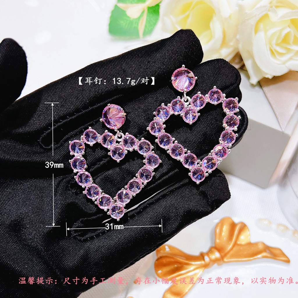 Goldkingdom Aksesoris Perhiasan Fashion Ready Stock Anting Cinta Ringan Mewah Anti-Hias Zirkon Berbentuk Hati Berlian Merah Muda Perempuan.