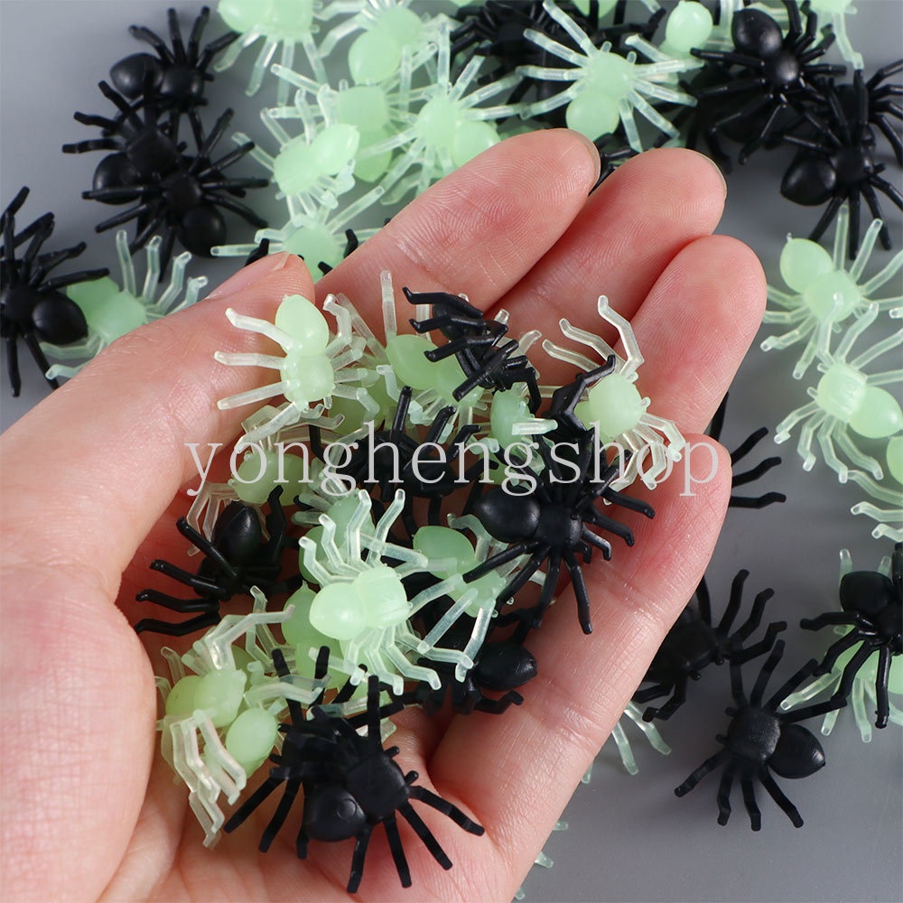 100 Pcs/set Plastik Hitam Mini Spider Lucu Prank Pesta Dekorasi Festival Perlengkapan Prop Bercahaya Spider DIY Halloween Dekorasi Mainan Anak