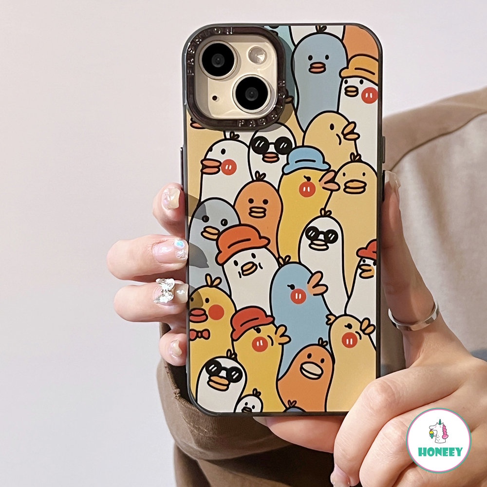 IPHONE Fashion Colorful Kartun Bebek Case Kompatibel Untuk Iphone11 14 13 12 Pro Max 14pro XR XS 7 8Plus Layar Penuh Lapisan Hewan Anti-Shock Cover Case