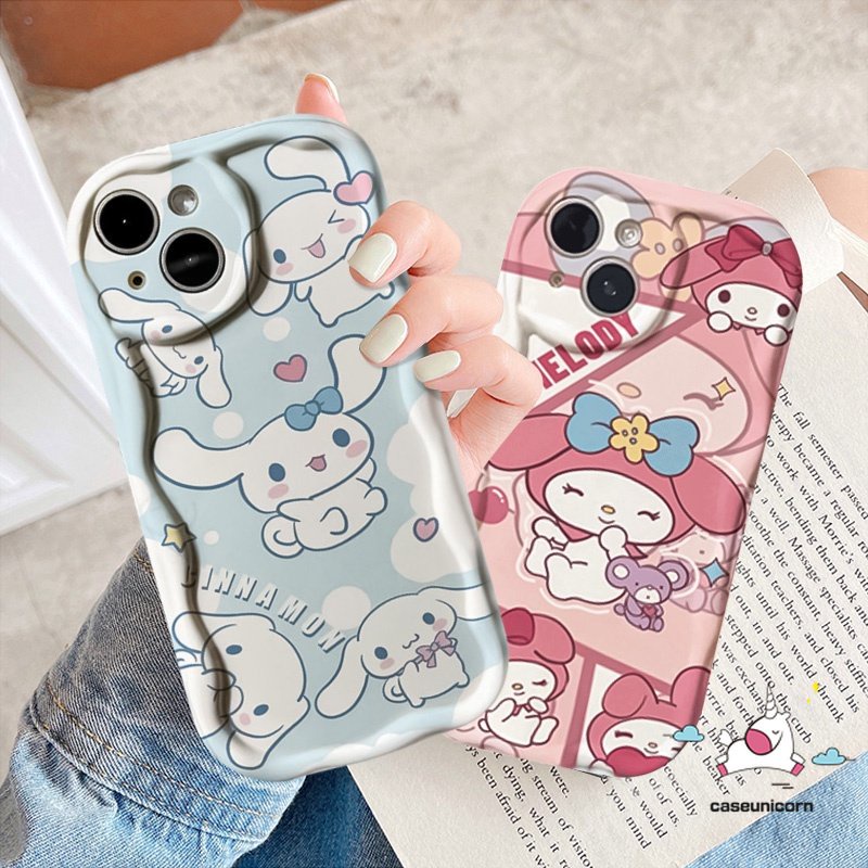 Untuk Realme C53 C25 C33 C31 C12 C35 C11 5 7i 5i 6i 5s 9i C55 C30 C20 C15 C21Y C25s C25Y C21 C17 C2 C20A C3 C1 Melody Kartun Lucu Cinnamoroll 3D Wavy Curved Edge Soft Cover Case