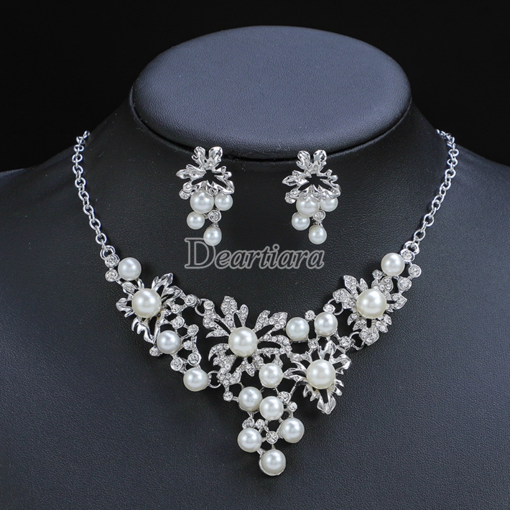 Set Kalung Perhiasan Vintage Eropa Dan Amerika Kepribadian Perempuan Fashion Istana Gaya Mutiara