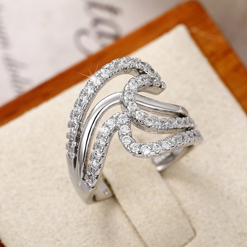 Desain Gelombang Cincin Jari Wanita Warna Perak Kualitas Bagus Cubic Zirconia Rings Wedding Band Perhiasan Trendi Baru