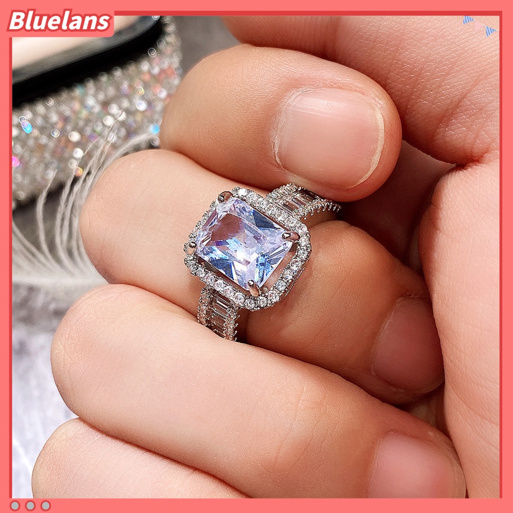 [BLS] Pernikahan Band Bersinar Persegi Berlian Imitasi Hypoallergenic Geometris Gaya Barat Hias Aksesori Bertatahkan Zirkon Lebar Band Cincin Wanita Perhiasan