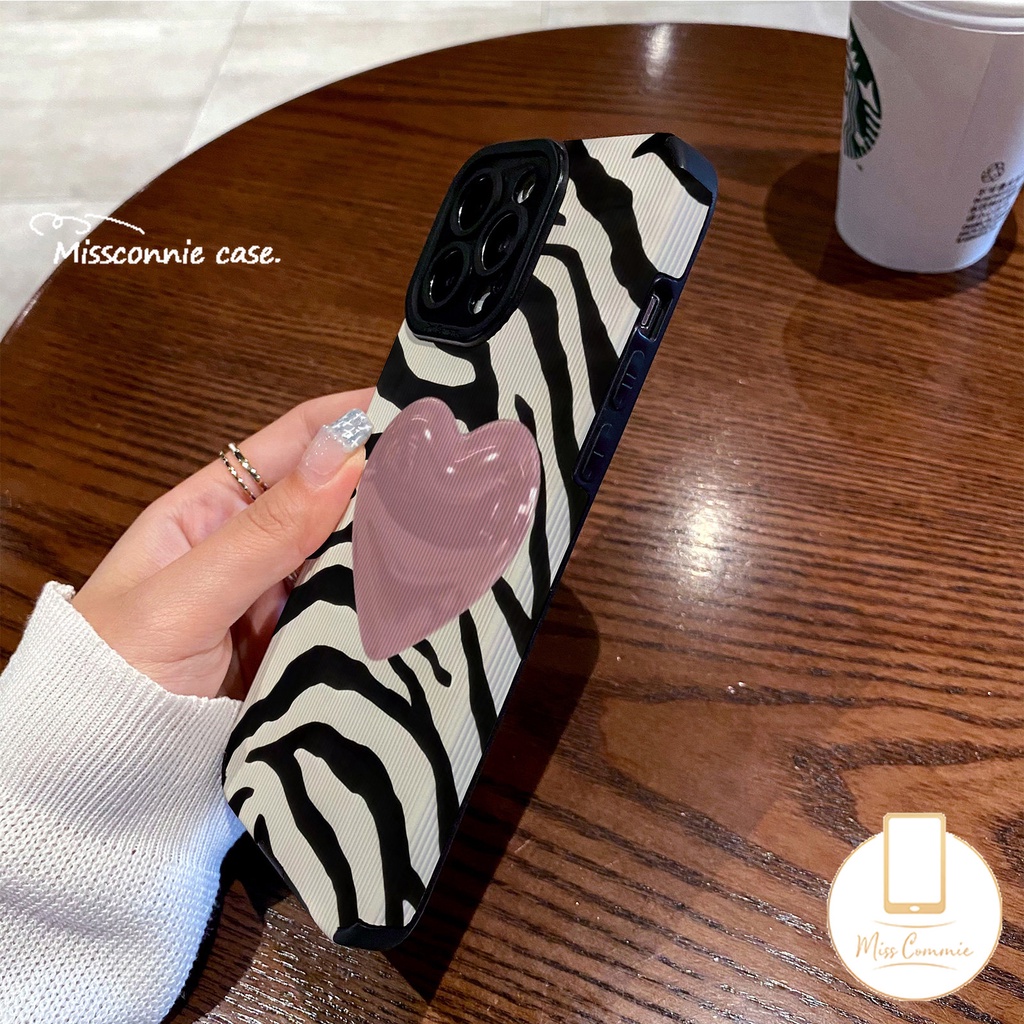 IPHONE Seni Garis Tidak Teratur Motif Zebra Cinta Hati Casing Ponsel Kompatibel Untuk Iphone7 8 Plus11 13 14 7Plus XR 12 Pro MAX X XS MAX Mewah Tekstur Kulit Shockproof Cover