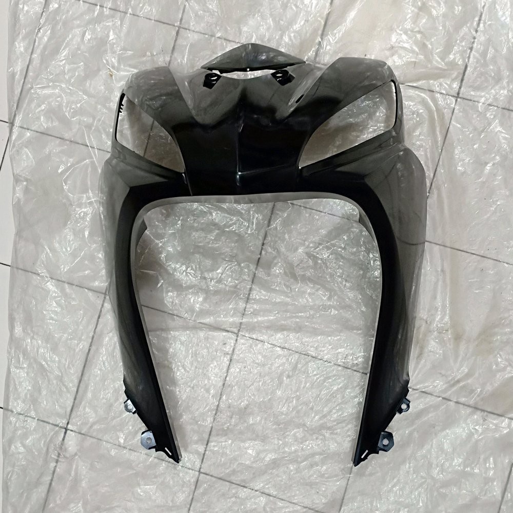 Panel Tameng Depan Revo FI Revo Fit FI Hitam