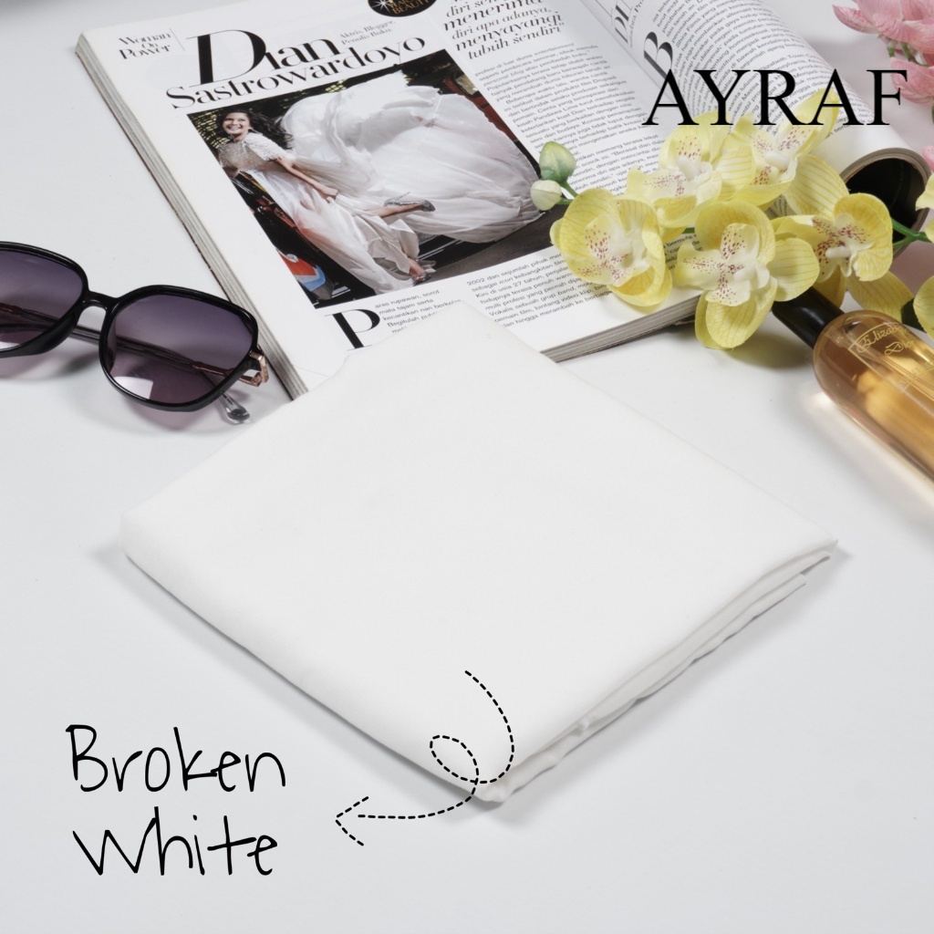 Kerudung Hijab Segiempat Paris Premium warna putih bw/Hijab Segiempat Terbaru Paris Premium warna pu