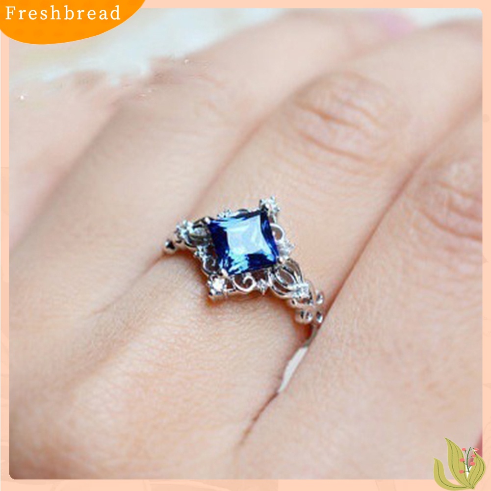 &lt; Freshbread &gt; Vintage Wanita Berongga Bunga Putri Potongan Safir Imitasi Hias Cincin Perhiasan Hadiah