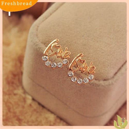 &lt; Freshbread &gt; Fashion Wanita Elegan Berlian Imitasi Mengkilap Cinta Surat Telinga Stud Anting Perhiasan