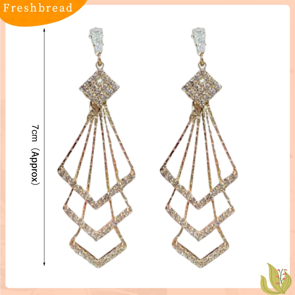 &lt; Freshbread &gt; Wanita Drop Earrings Tiga Lapis Berlian Imitasi Mengkilap Bentuk Belah Ketupat Anting Gantung Aksesori Perempuan