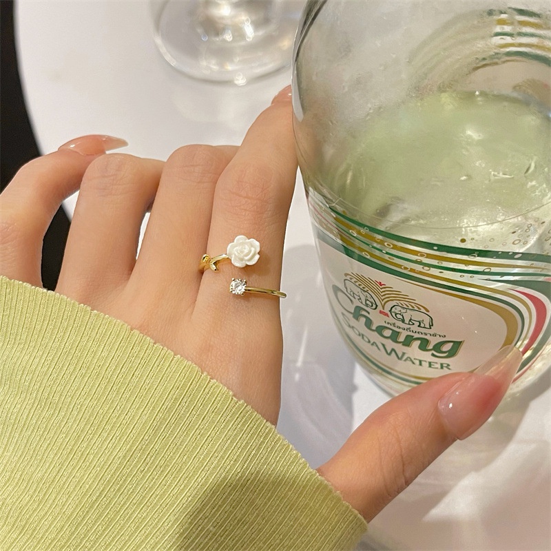 Cincin Jari Adjustable Bunga Elegan Untuk Wanita Aksesoris Perhiasan Cincin Zirkon Fashion