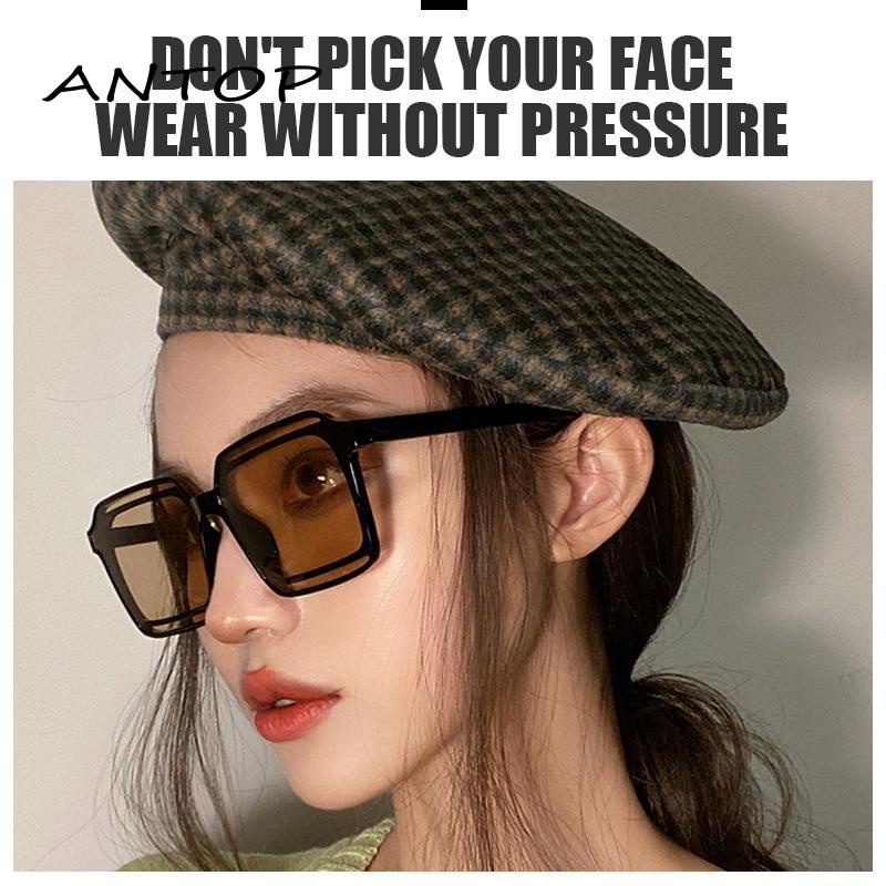 [antop] Wanita Jalan Foto Pose Gaya Kacamata Perlindungan Matahari Gaya Individualized Sunglasses