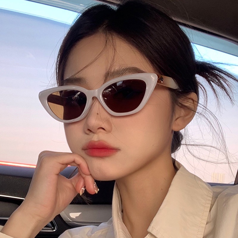 (YUZHU) Y2k Bintang Mata Kucing Jelly Bingkai Kacamata Hitam Perempuan INS Gaya Babes Anti UV Sunglasses