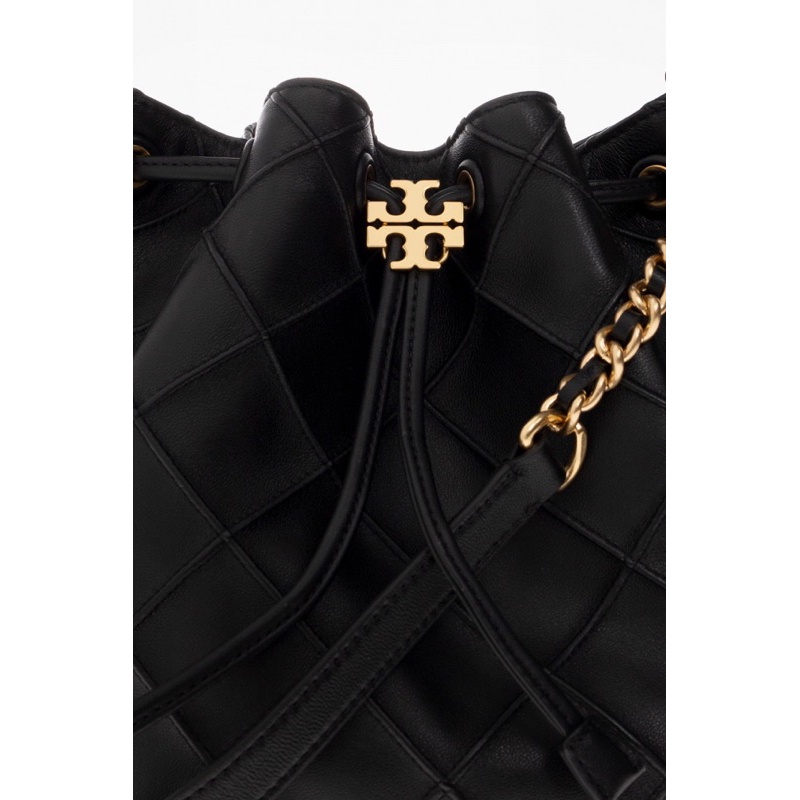 Tory Burch Large Fleming Soft Bucket Bag TB 142564 new Arrival