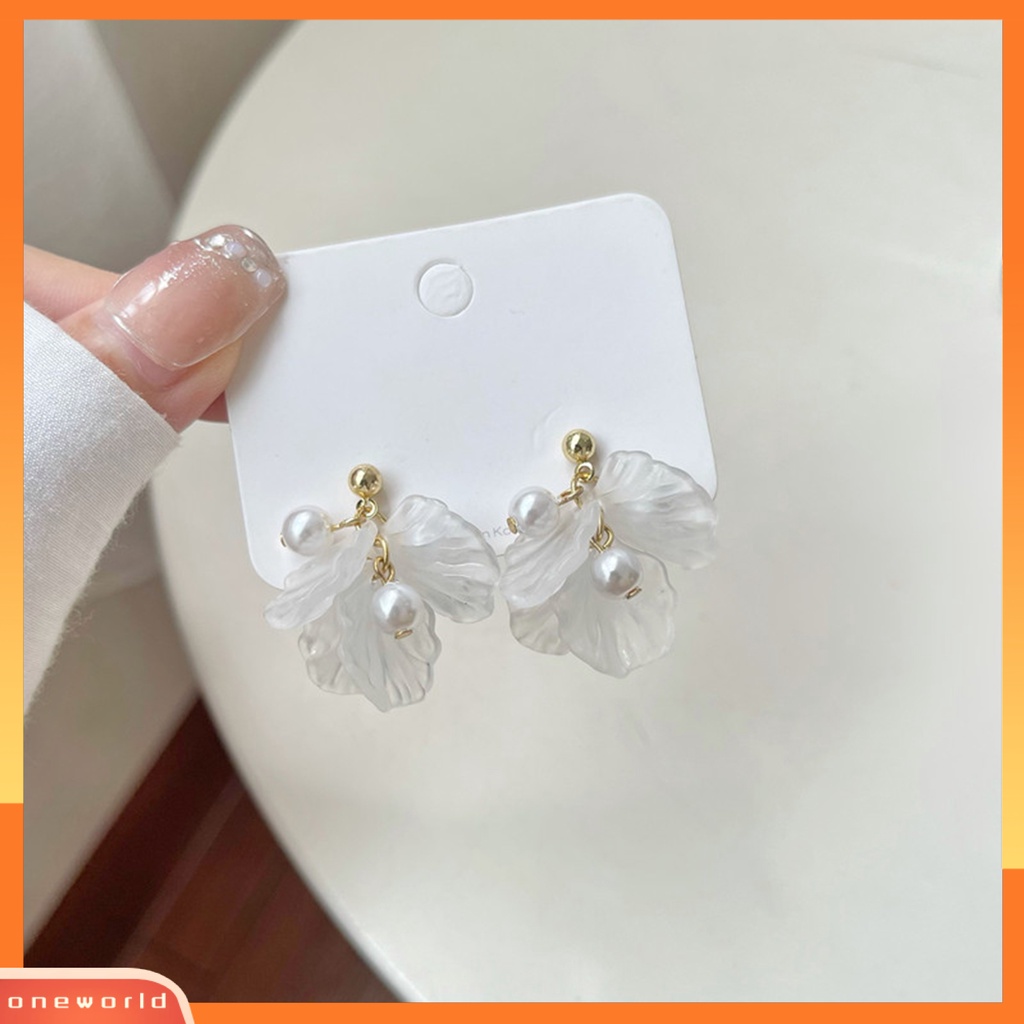 [WOD] 1pasang Anting Elegan Semua Pertandingan Pengerjaan Halus Shiny Eye-catching Dress Up Bentuk Bunga Aksesoris Fashion Canggih Untuk Kehidupan Sehari-Hari