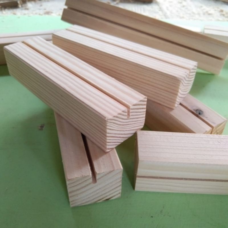 

Tag Holder Kayu Dudukan Akrilik | Price Tag Holder Kayu | Tempat Kartu Id Card Holder Kayu Kalender