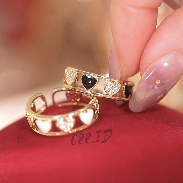 Cincin Wanita Fashion Korea Bentuk Hati Love Kristal Model Terbuka Adjustable Ring Dapat Disesuaikan Warna Hitam Putih Gaya Minimalis CC 05