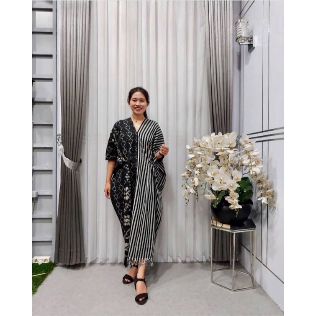 kaftan tenun jumbo- kaftan modern - kaftan kekinian-kaftan kekinian-kaftan kondangan-kaftan tunik