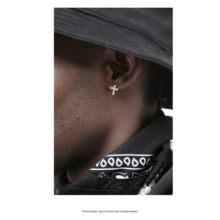 Shiny Full Berlian Imitasi Cross Stud Earring Untuk Pria Kepribadian Gaya Hip Hop Anting Perhiasan Aksesoris Pria Punk