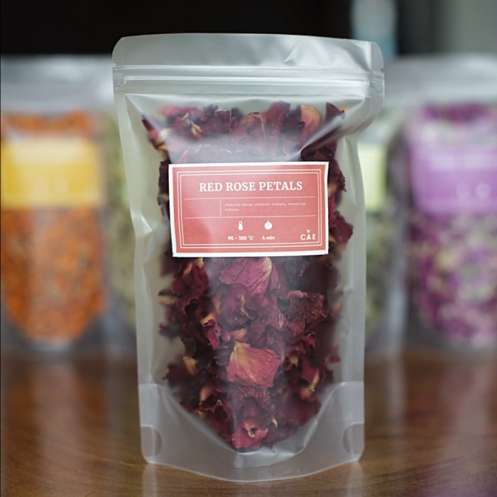 

Cahayadstore Dried Rose Petal/Teh Kelopak Mawar Kering/Tea Mawar 10Gr - 50Gr