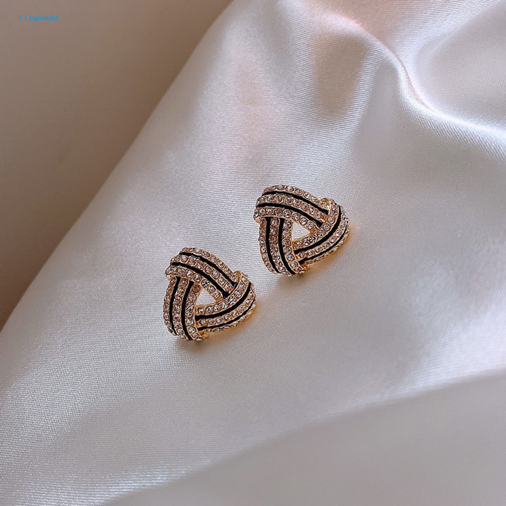 Lilyscent Fashionable Wanita Berlian Imitasi Bentuk Segitiga Stud Earrings Aksesori Perhiasan