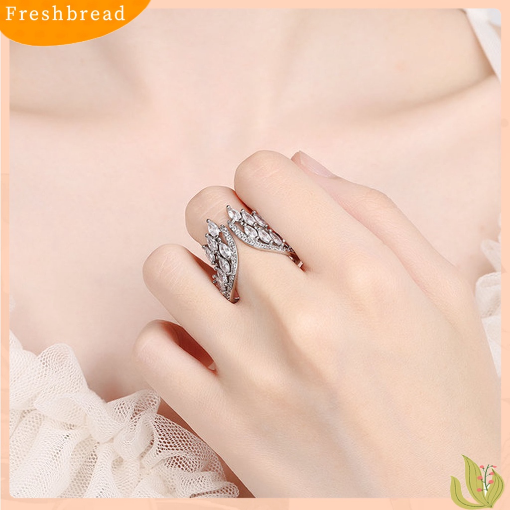 &lt; Freshbread &gt; Cincin Jari Bukaan Sayap Ladies Sparkling Bright Luster Ring Untuk Tunangan