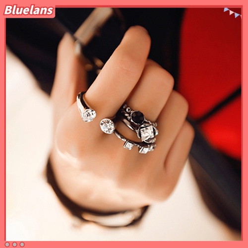 {In Stock} 4Pcs Wanita Retro Punk Berlian Imitasi Cincin Set Mid Finger Stack Ring Fashion Jewelry