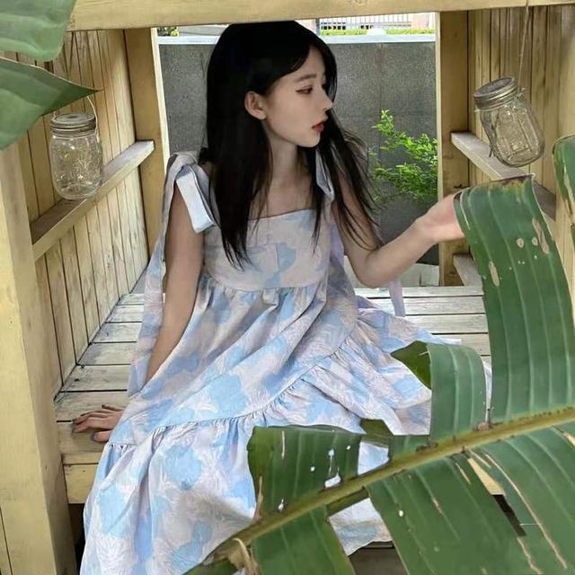 Red Setelan jas one-piece gaya putri ~ Korea retro French knock peri gaun suspender gaya asing kecil yang manis dan lembut